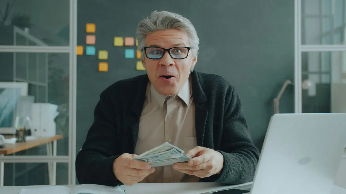 יונייטד תרפיוטיקס עלתה 12.5% אחרי פסיקת פטנט נגד ליקווידיה; מניית ליקווידיה ירדה 57%
